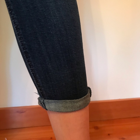 ripped medium wash jeans - Picture 3 of 7